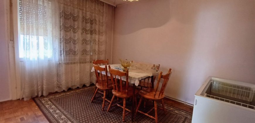 Kuća 168 m², 7 ari, Zvečka, Obrenovac, 95.000€