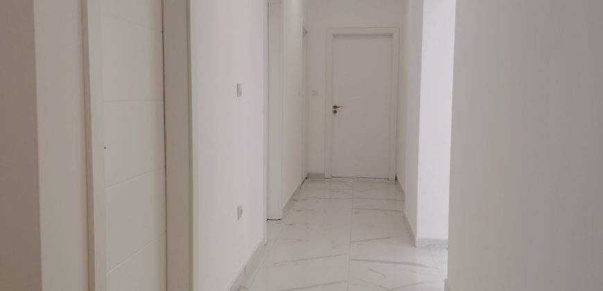 IZDAVANJE – Četvorosoban stan 103 m², I sprat, Obrenovac – 400 € (GARAŽNO MESTO)