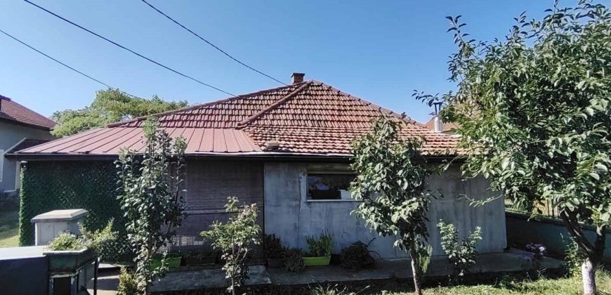 Kuća 134 m², 5 ari, Zvečka, Obrenovac, 59.000€