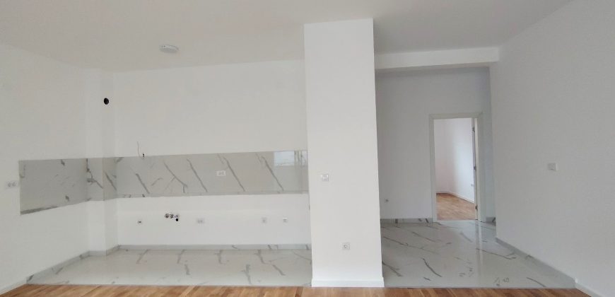 Troiposoban stan 84 m², II sprat, Obrenovac – 126.000€