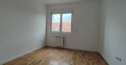 Troiposoban stan 84 m², II sprat, Obrenovac – 126.000€