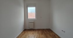 Troiposoban stan 84 m², II sprat, Obrenovac – 126.000€