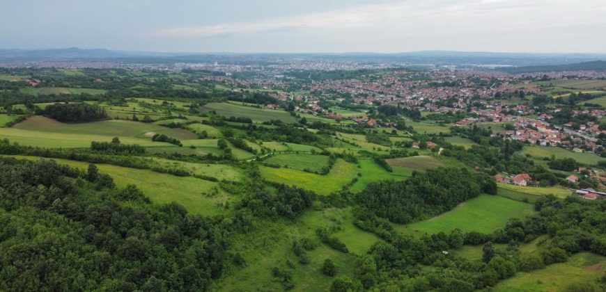 Prodajem novoizgradjenu kucu na 5,5km od centra Kragujevca