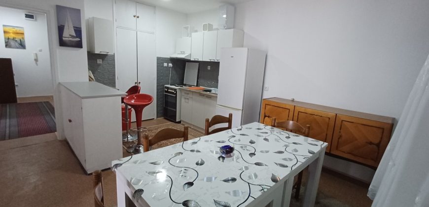 Dvosoban stan 61 m², V sprat, Obrenovac, 400€ (NAMEŠTEN)