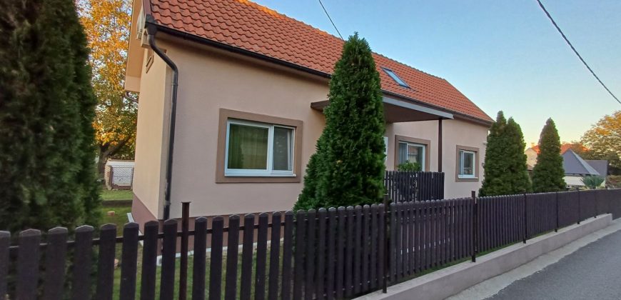 Porodična kuća 120 m², 5 ari, Obrenovac, Zabrežje, 170.000 € (NAMEŠTENA)