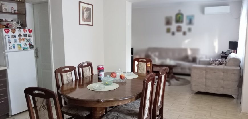 Porodična kuća 120 m², 5 ari, Obrenovac, Zabrežje, 170.000 € (NAMEŠTENA)