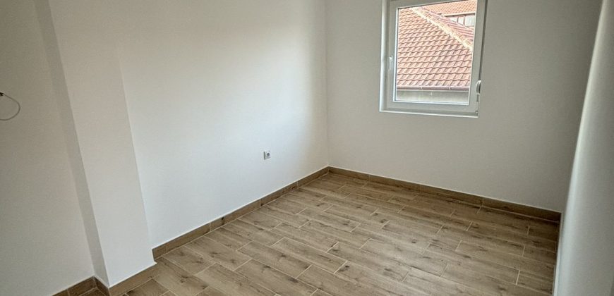 Dvoiposoban stan na Panteleju sa PDV-om