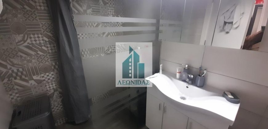 Odličan 2.5 stan na Panteleju
