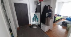 Odličan 2.5 stan na Panteleju