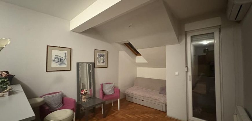 Garsonjera-na-prodaju-–-Nova-Detelinara-03-870×420