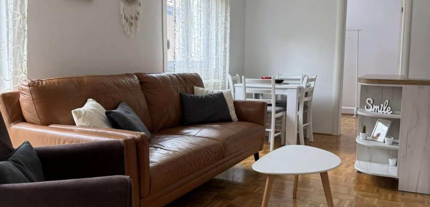 Izdavanje-cetvorosobnog-stana-Cukarica-01-870×420