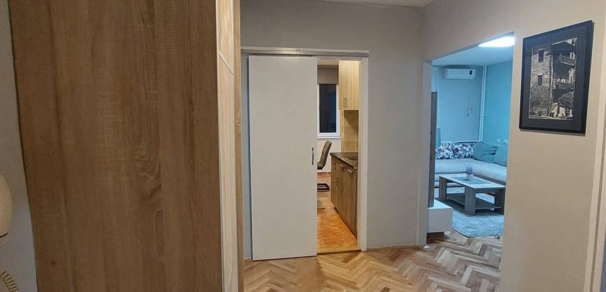 Izdavanje-trosobnog-stana-–-Nis-Svajcarija-03-870×420