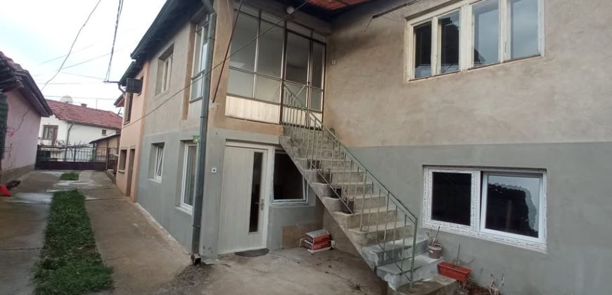 Na-prodaju-kuca-Dimitrovgrad-01-870×420