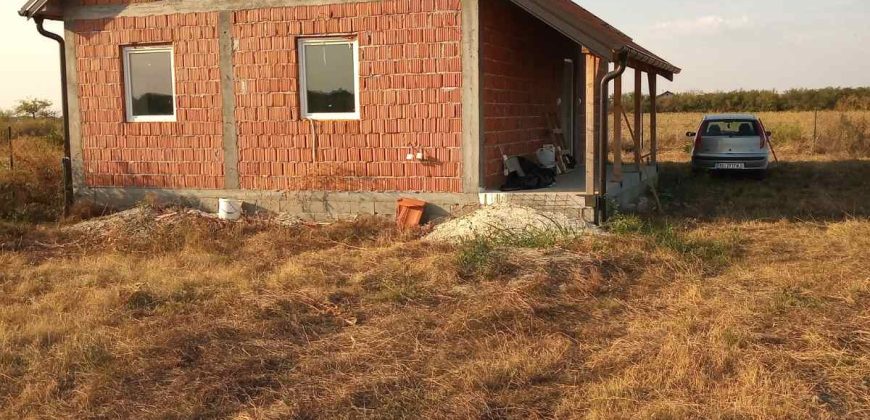 Prodaja kuće Surčin – Petrovčić