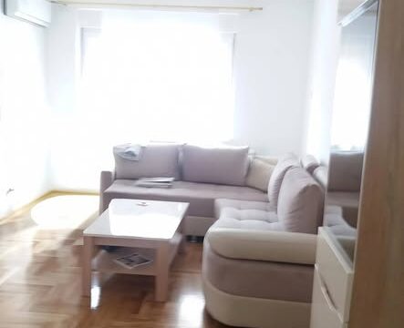 Izdavanje stanova Savski venac – 2.5 soban stan