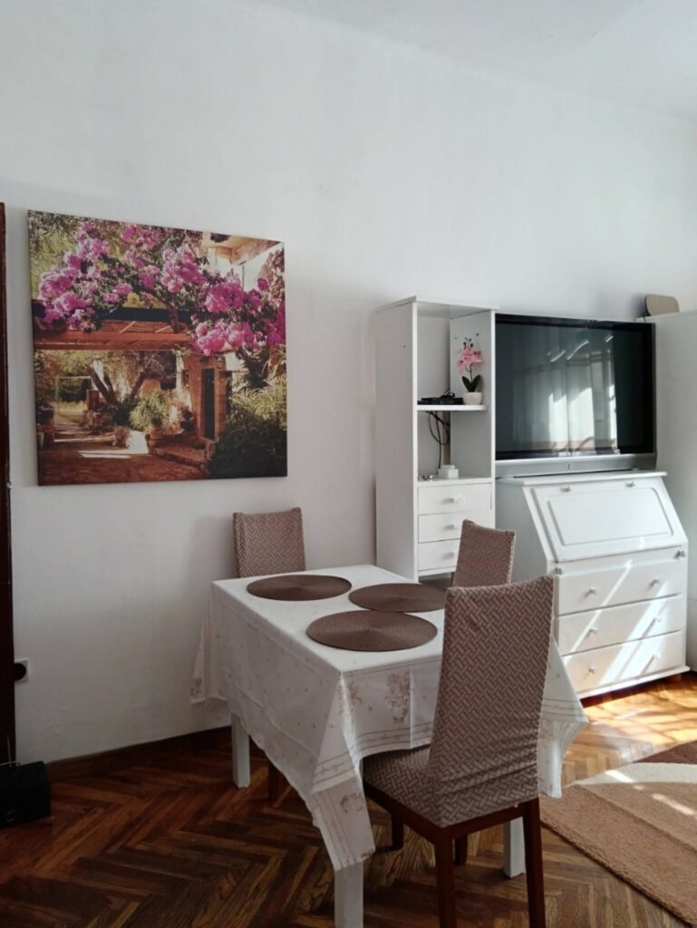 izdaje-se-jednosoban-stan-40m2-blizu-etf-a