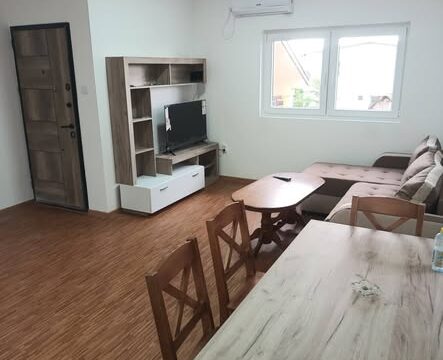 izdavanje-stanova-novi-banovci-60m2-podno-grejanje-parking (4)